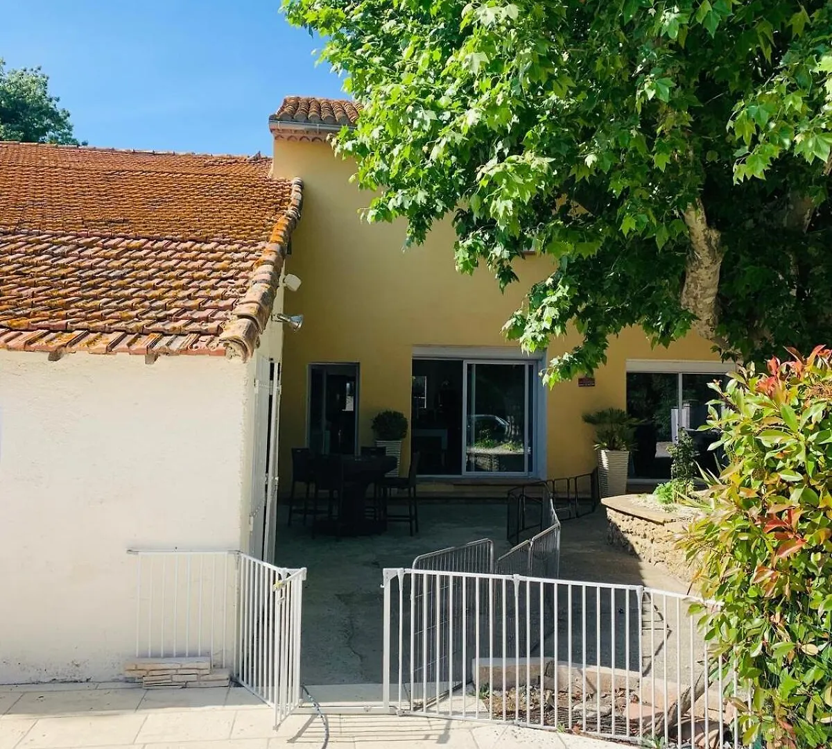 Agreable Mas Familiale Avec Piscine Salon-de-Provence